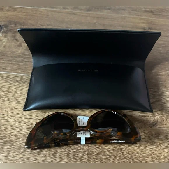 SAINT LAURENT-AUTHENTIC (NWT) Havana Faux Tortoise Shell Heart Shaped Sunglasses - Picture 12 of 15